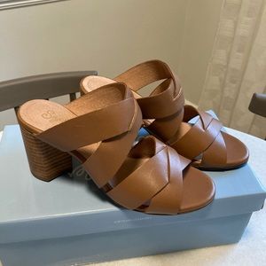 NEW Seychelles Leather Sandals Size 7